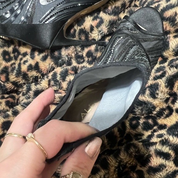 Aldo open toe booty heels with sparkle sequin beaded stilettos size 7.5 new! - Picture 3 of 3